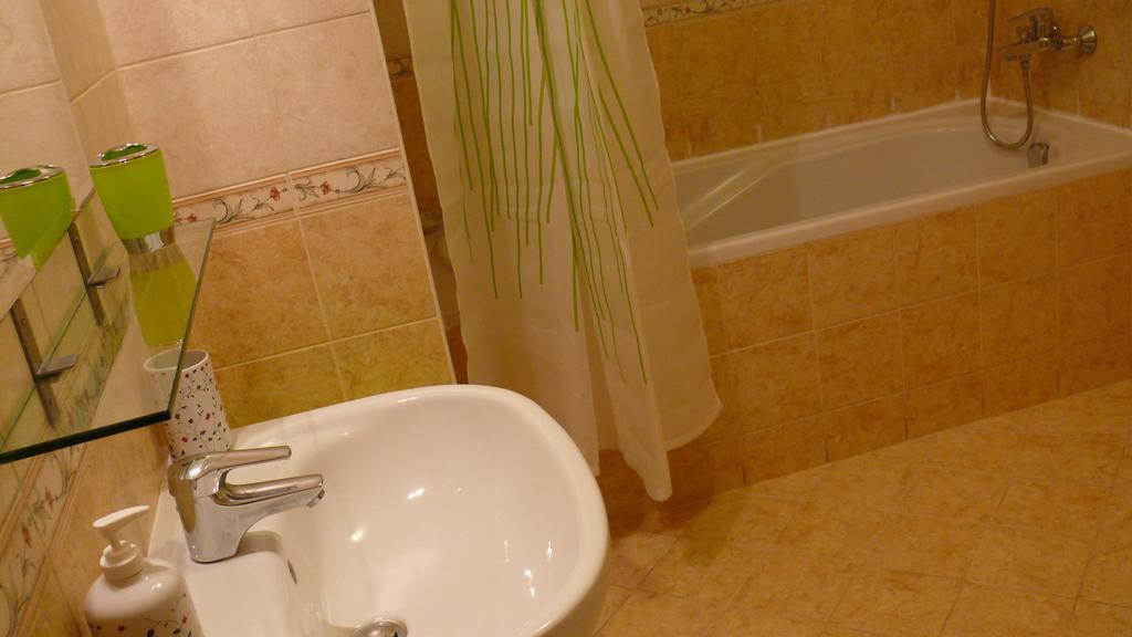 Bphome Apartments Boedapest Kamer foto