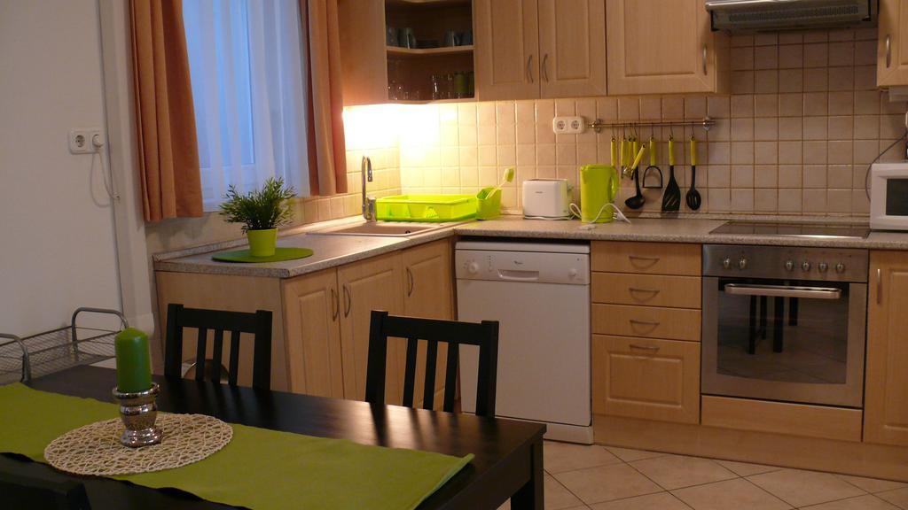 Bphome Apartments Boedapest Kamer foto