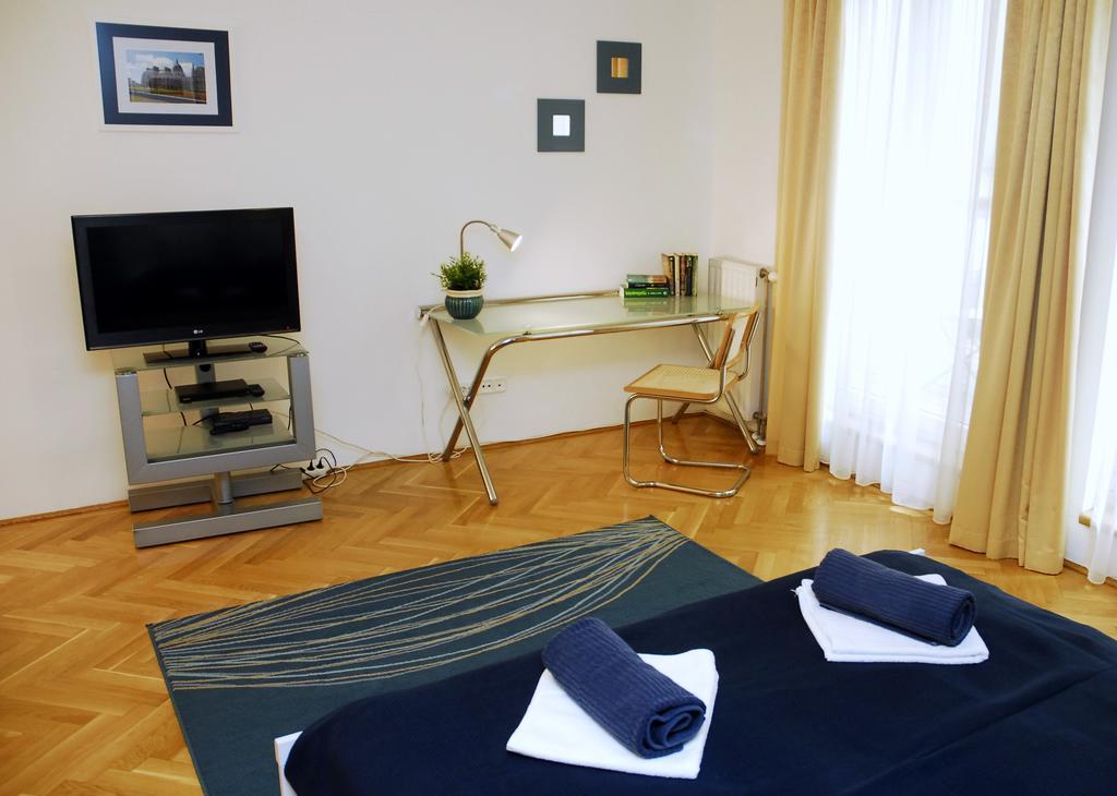 Bphome Apartments Boedapest Kamer foto